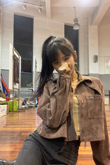 女保险公司推销员5